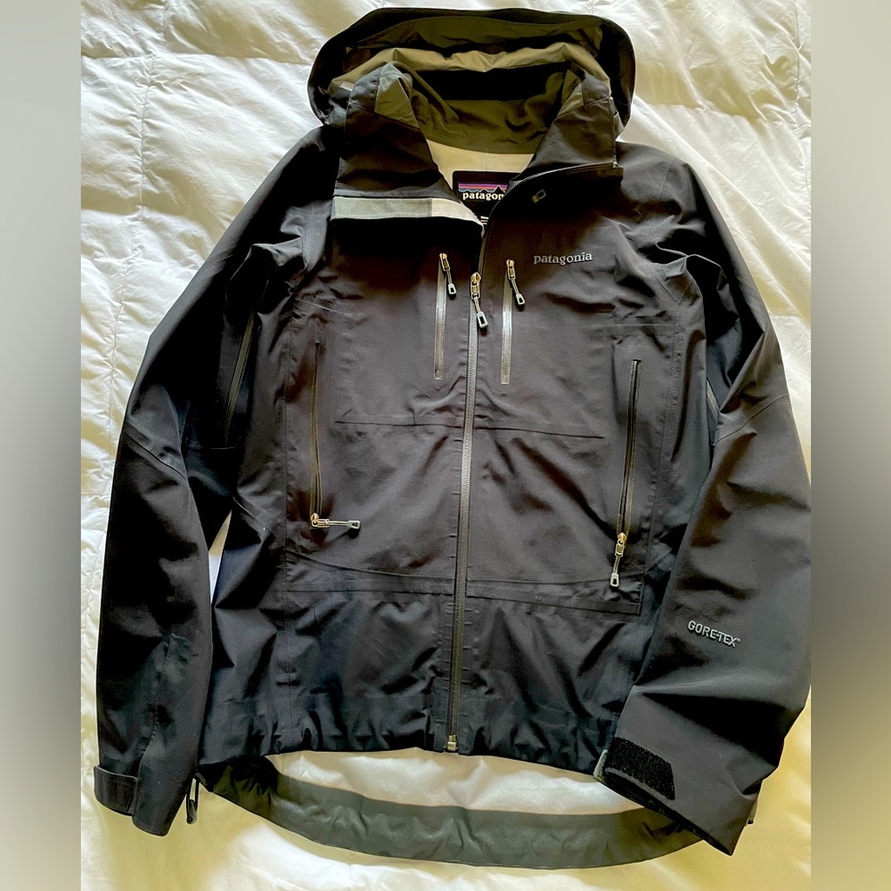 Patagonia Triolet Jacket • Gortex • Black S